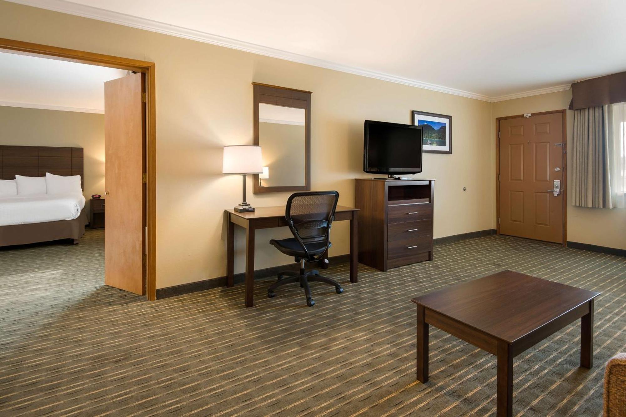 เบสต์ เวสเทิร์น ฮอลิเดย์ โฮเต็ล Hotel คูสเบย์ ภายนอก รูปภาพ