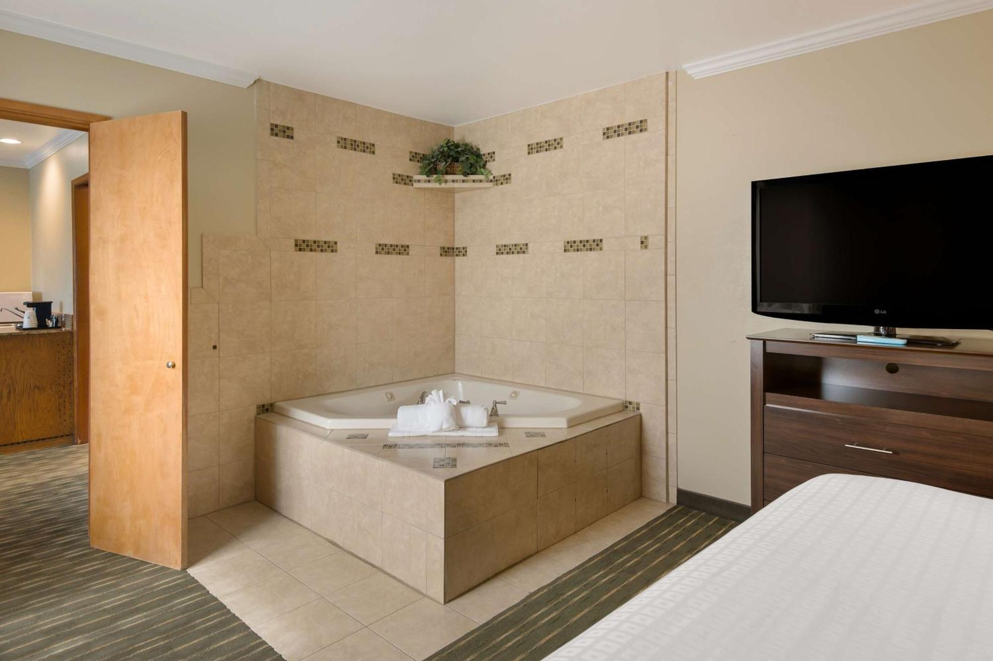 เบสต์ เวสเทิร์น ฮอลิเดย์ โฮเต็ล Hotel คูสเบย์ ภายนอก รูปภาพ